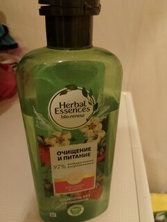 Шампунь Herbal Essences, Белая клубника и Сладкая мята, для всех типов волос, 400 мл - фото 5 от пользователя