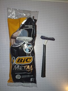 Станок для бритья Bic, Metal, для мужчин, 5 шт, одноразовые, 899418 - фото 2 от пользователя