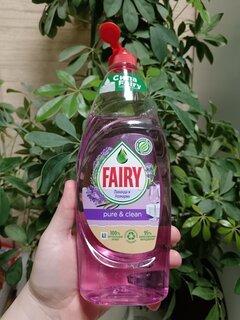 Средство для мытья посуды Fairy, Pure &amp; Clean Лаванда и Розмарин, 650 мл - фото 1 от пользователя