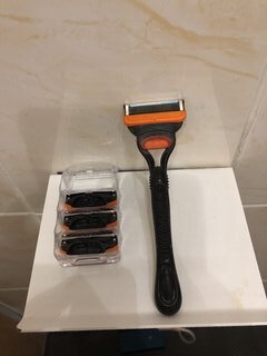 Станок для бритья Gillette, Fusion, для мужчин, 3 сменные кассеты - фото 1 от пользователя