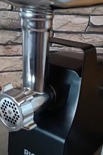 Мясорубка электрическая Rion, MG-M9, 2000 Вт, реверс, 2 кг/мин, пластик, 2 насадки, черная - фото 4 от пользователя