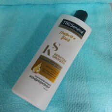 Кондиционер для всех типов волос, TRESemme, Keratin Smooth, с кератином и комплексом масел, разглажив, 400 мл - фото 8 от пользователя