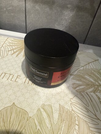 Маска для окрашенных волос, TRESemme, Keratin Color, 300 мл - фото 1 от пользователя