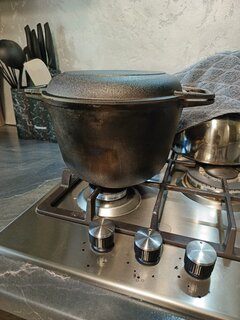 Кастрюля чугун, 4 л, с крышкой, крышка чугун, с крышкой-сковородой, Гардарика, 1304-4, индукция - фото 1 от пользователя