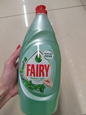 Средство для мытья посуды Fairy, Нежные руки Чайное дерево и мята, 900 мл - фото 9 от пользователя