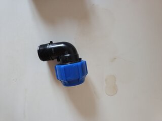 ПНД уголок d25х3/4&quot;, наружная резьба, Spektr - фото 1 от пользователя
