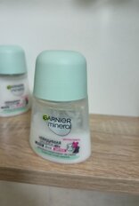 Дезодорант Garnier, Невидимый, Цветочная свежесть, для женщин, ролик, 50 мл - фото 1 от пользователя