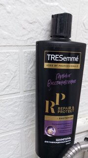 Шампунь TRESemme, Repair and Protect с биотином, для сухих и поврежденных волос, 400 мл - фото 1 от пользователя