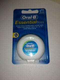 Зубная нить Oral-B, Essential floss мятная - фото 7 от пользователя