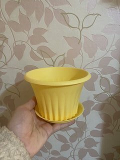 Горшок для цветов пластик, 0.75 л, 14х10 см, банановый, Idea, Кэрол, М 3154 - фото 9 от пользователя