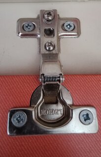 Петля вкладная мебельная, Trodos, Clip-On, 314009, с доводчиком - фото 1 от пользователя