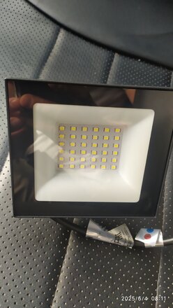 Прожектор светодиодный Ultraflash, LFL-3002 C02, 30 Вт, 6500 К, IP65, черный, 15125 - фото 3 от пользователя