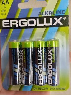 Батарейка Ergolux, АА (LR6, 15A), Alkaline, щелочная, 1.5 В, блистер, 4 шт, 11748 - фото 1 от пользователя