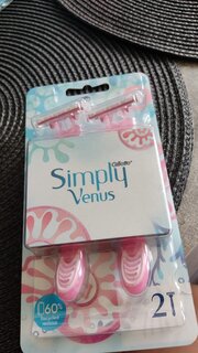 Станок для бритья Venus, Simply, для женщин, 3 лезвия, 2 шт, одноразовые, 0050005249 - фото 3 от пользователя