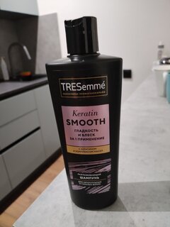 Шампунь TRESemme, Keratin Smooth с кератином и маслом Марулы, для сухих и поврежденных волос, 400 мл - фото 3 от пользователя