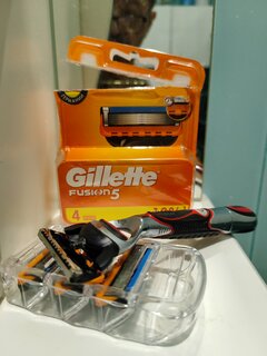 Сменные кассеты для бритв Gillette, Fusion, для мужчин, 4 шт, 81372251 - фото 1 от пользователя