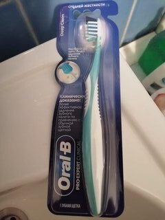 Зубная щетка Oral-B, Pro-Expert Clinical Глубокое очищение, средней жесткости, взрослая, 35, в ассортименте - фото 2 от пользователя