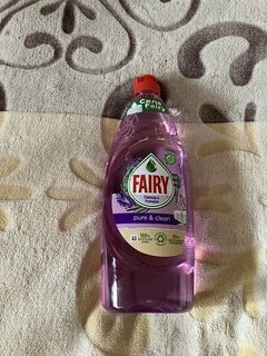 Средство для мытья посуды Fairy, Pure &amp; Clean Лаванда и Розмарин, 650 мл - фото 1 от пользователя