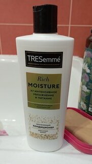 Кондиционер для сухих волос, TRESemme, Rich Moisture Увлажняющий, 400 мл - фото 7 от пользователя