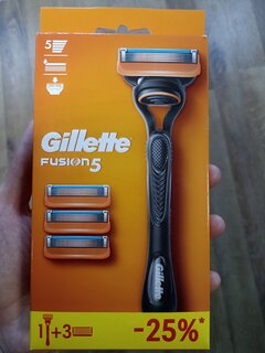 Станок для бритья Gillette, Fusion, для мужчин, 3 сменные кассеты - фото 1 от пользователя