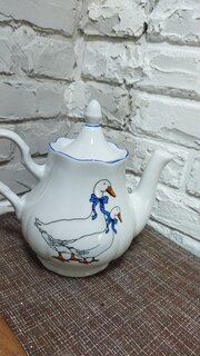 Чайник заварочный фарфор, 1.75 л, Добрушский фарфоровый завод, Гуси, Романс, 3С1777/1Ф34 - фото 7 от пользователя