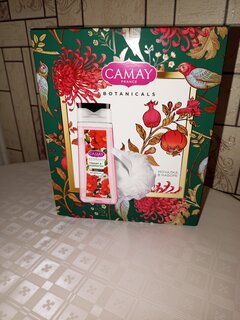 Набор подарочный для женщин, Camay, гель для душа 250 мл + мочалка - фото 6 от пользователя