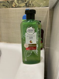 Шампунь Herbal Essences, Защита цвета и блеск Алоэ/Манго, для окрашенных волос, 380 мл - фото 1 от пользователя