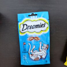 Корм для животных Dreamies, 60 г, для кошек, лакомство, лосось, 52352 - фото 1 от пользователя