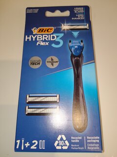 Станок для бритья Bic, Flex3 Hybrid, 3 лезвия, 2 сменные кассеты, 921449 - фото 3 от пользователя