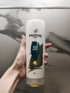 Бальзам-ополаскиватель для сухих и поврежденных волос, Pantene Pro-V, Aqua Light, 360 мл - фото 3 от пользователя