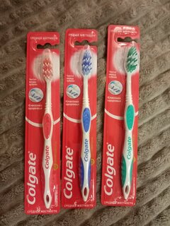 Зубная щетка Colgate, Классика Плюс, средней жесткости, FVN50306, в ассортименте - фото 9 от пользователя