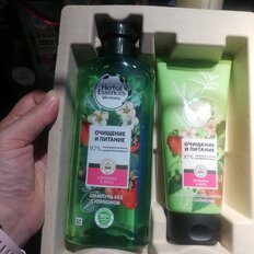 Набор подарочный для женщин, Herbal Essences, Клубника и мята, шампунь, 400 мл + бальзам, 180 мл - фото 3 от пользователя