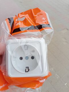 Розетка открытой установки, 1 гнездо, с заземлением, 16 А, IP20, белая, TDM Electric, Ладога, SQ1801-0015 - фото 1 от пользователя